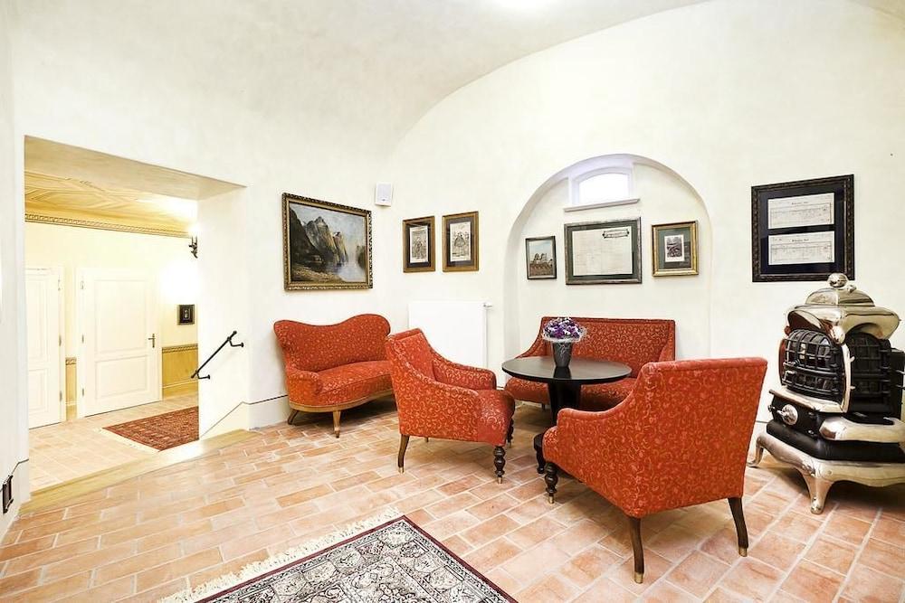 Hotel Latran Český Krumlov Buitenkant foto