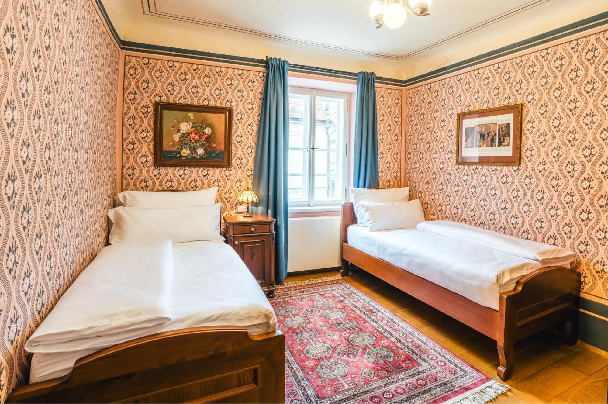 Hotel Latran Český Krumlov Buitenkant foto