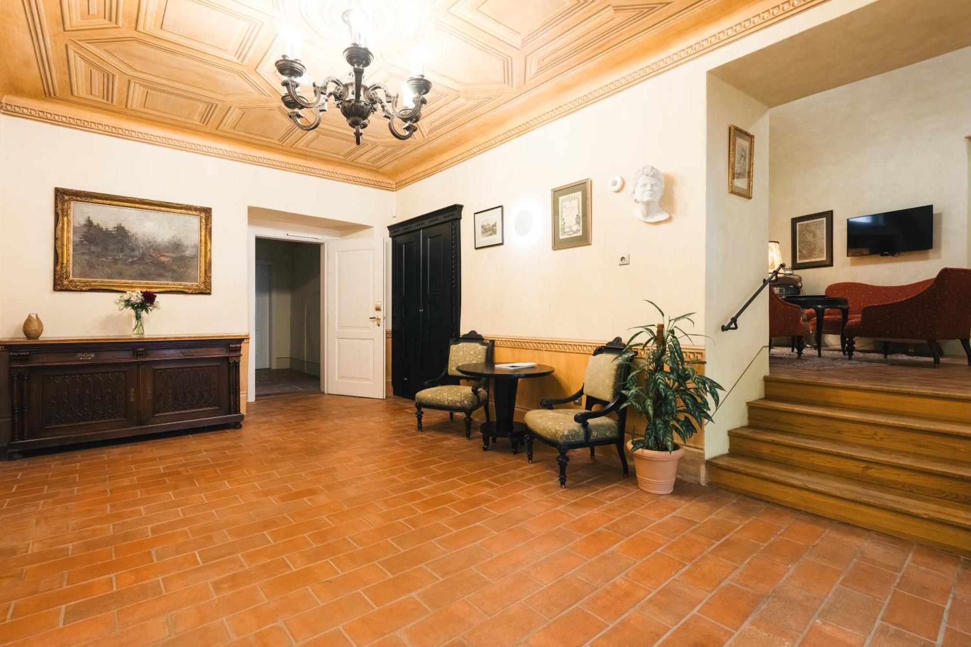 Hotel Latran Český Krumlov Buitenkant foto