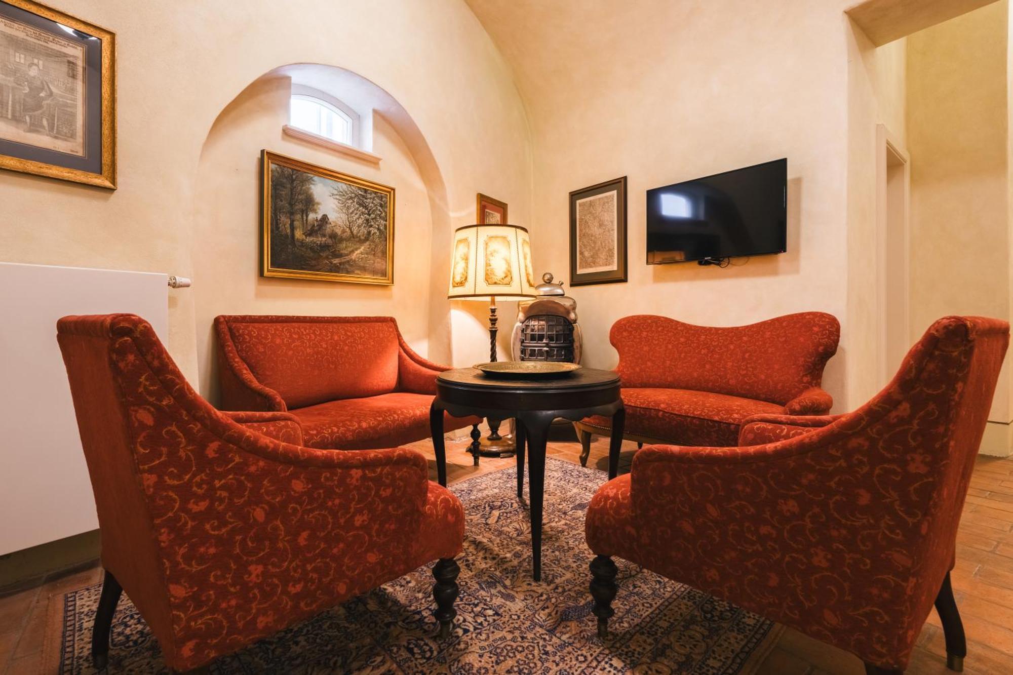 Hotel Latran Český Krumlov Buitenkant foto