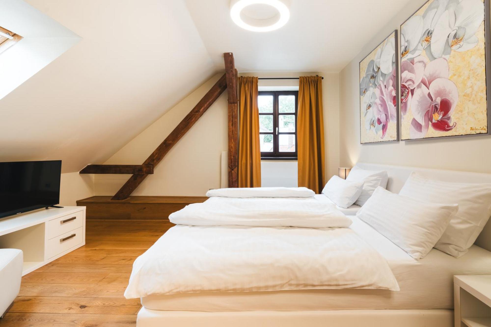 Hotel Latran Český Krumlov Buitenkant foto